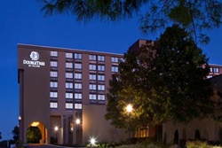 dogs allowed hotels in Salem, Massachusetts; pet friendly hotels in Salem Mass