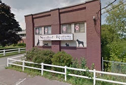 Spoiled Rotten Doggy Daycare pet friendly boarding and grooming near Salem, Massachusetts